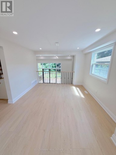 114 LOGANBERRY CRESCENT, Toronto (Hillcrest Village), Ontario, M2H3H1