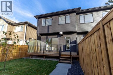 2421 32 Street SW Calgary Alberta photo 42