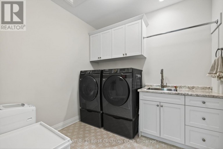 1704 UPPER WEST AVENUE, London South (South B), Ontario, N6K0K6