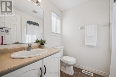 6 - 361 ARKELL ROAD Guelph (Pineridge/Westminster Woods) Ontario photo 18