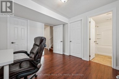 6 - 361 ARKELL ROAD Guelph (Pineridge/Westminster Woods) Ontario photo 26
