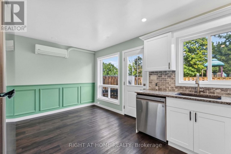 3 - 66 SUMMERCREST DRIVE, Hamilton (Gershome), Ontario, L8K6M6