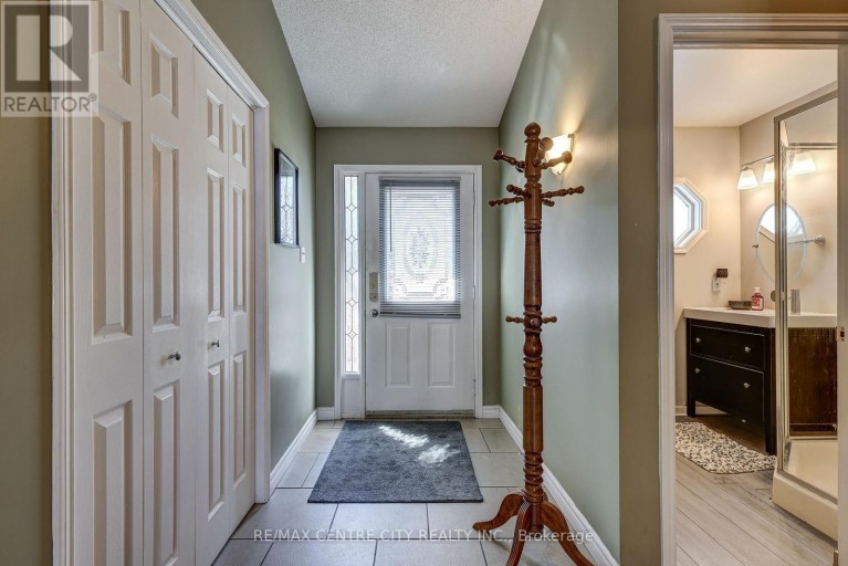 12 SECOND AVENUE, St. Thomas, Ontario, N5R6A2