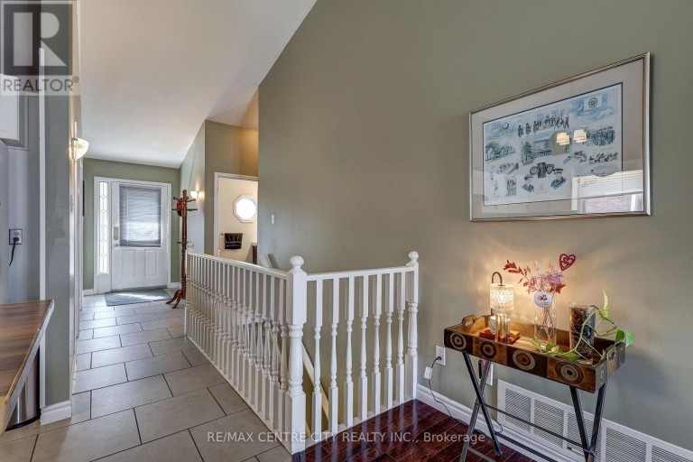 12 SECOND AVENUE, St. Thomas, Ontario, N5R6A2