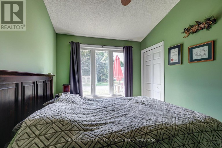 12 SECOND AVENUE, St. Thomas, Ontario, N5R6A2