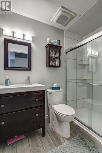 12 SECOND AVENUE, St. Thomas, Ontario, N5R6A2