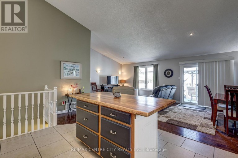 12 SECOND AVENUE, St. Thomas, Ontario, N5R6A2