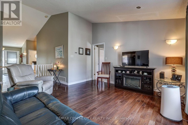 12 SECOND AVENUE, St. Thomas, Ontario, N5R6A2