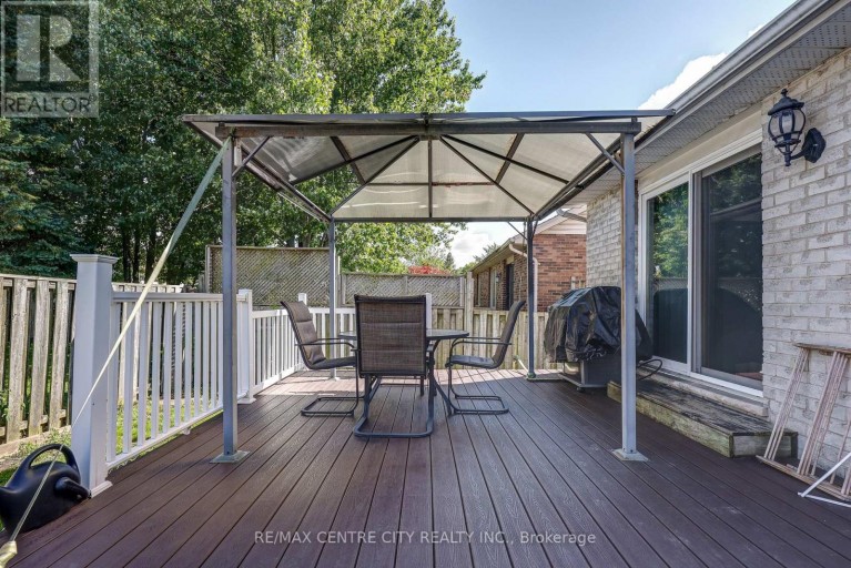 12 SECOND AVENUE, St. Thomas, Ontario, N5R6A2