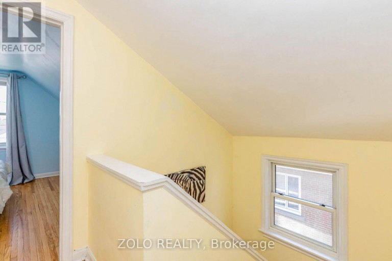 236 PARKDALE AVENUE S, Hamilton (Glenview), Ontario, L8K3P6