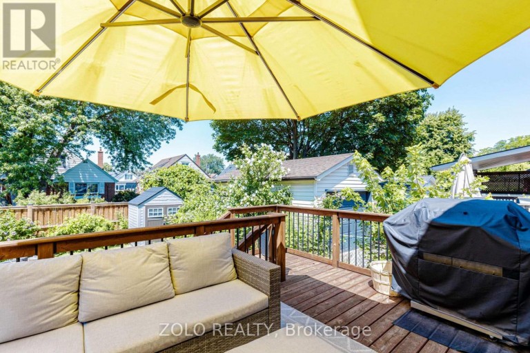 236 PARKDALE AVENUE S, Hamilton (Glenview), Ontario, L8K3P6