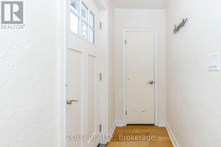 236 PARKDALE AVENUE S, Hamilton (Glenview), Ontario, L8K3P6