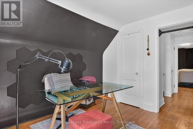 71 LANSDOWNE STREET W Peterborough (Otonabee Ward 1) Ontario photo 26