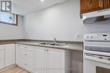 7689 SECOND LINE Centre Wellington Ontario photo 24