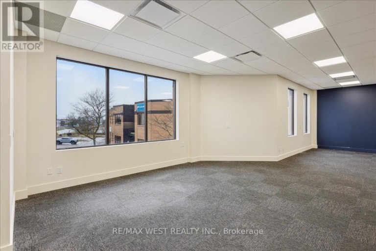 J202 - 155 FROBISHER DRIVE, Waterloo, Ontario, N2V2E1