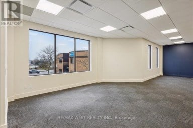 J202 - 155 FROBISHER DRIVE Waterloo Ontario photo 9