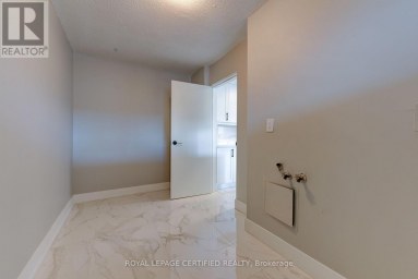 301 - 3170 KIRWIN AVENUE Mississauga (Cooksville) Ontario photo 17