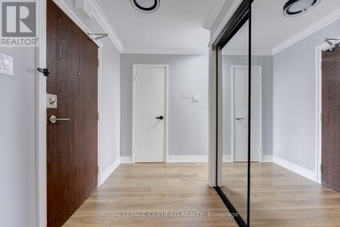 301 - 3170 KIRWIN AVENUE Mississauga (Cooksville) Ontario photo 3
