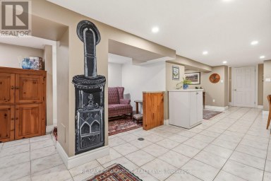 2116 CAROLINE STREET Burlington (Brant) Ontario photo 35