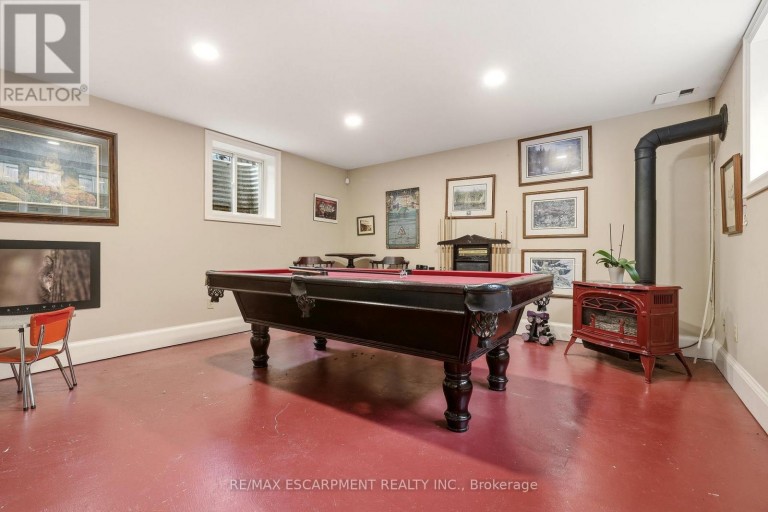 2116 CAROLINE STREET, Burlington (Brant), Ontario, L7R1L8