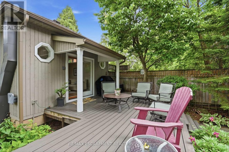 2116 CAROLINE STREET, Burlington (Brant), Ontario, L7R1L8