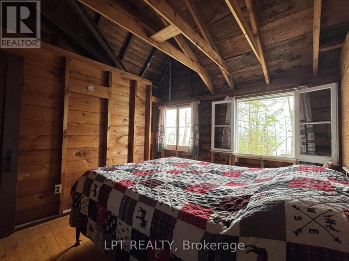 1764 BAY PARK ROAD, Severn, Ontario, L3V0V7