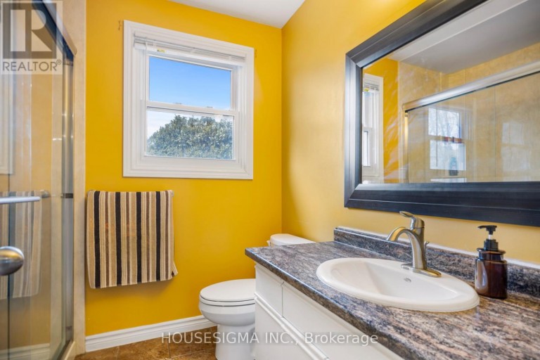 18 JENNIFER GARDENS, London North (North B), Ontario, N5X3K8
