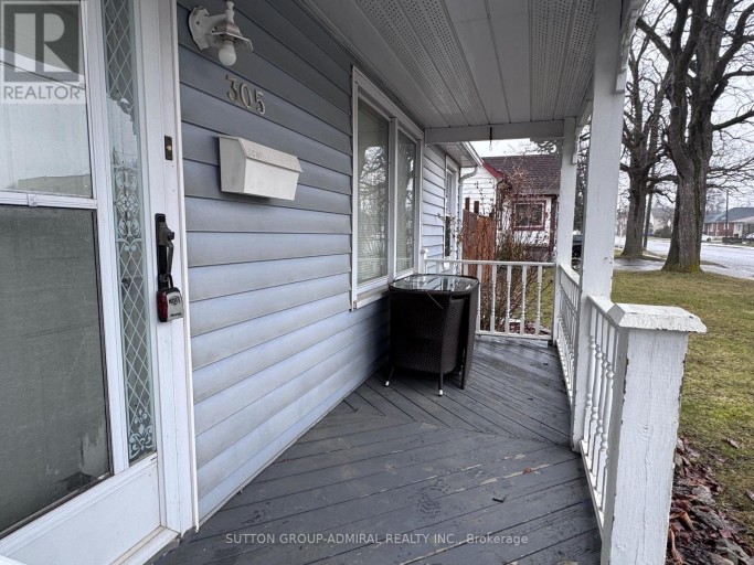 305 CROWLAND AVENUE, Welland (Lincoln/Crowland), Ontario, L3B1X5