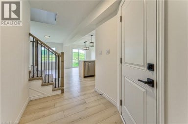 87 ELSON Street Paris Ontario photo 4
