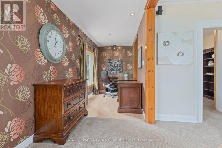 1442 MILL STREET, Caledon (Cheltenham), Ontario, L7C1S1
