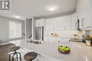 2460 IRISH MOSS ROAD London South (South U) Ontario photo 11