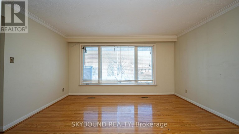 9 CARONPORT CRESCENT, Toronto (Parkwoods-Donalda), Ontario, M3A1G9
