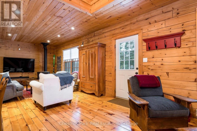 8390 POPLAR SIDE ROAD, Clearview, Ontario, L9Y3Y9