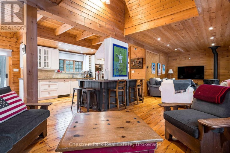 8390 POPLAR SIDE ROAD, Clearview, Ontario, L9Y3Y9