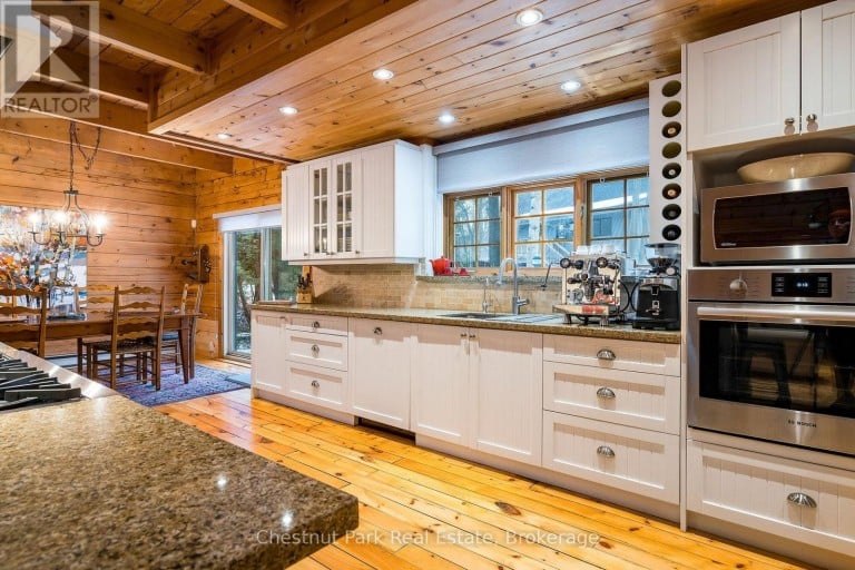 8390 POPLAR SIDE ROAD, Clearview, Ontario, L9Y3Y9