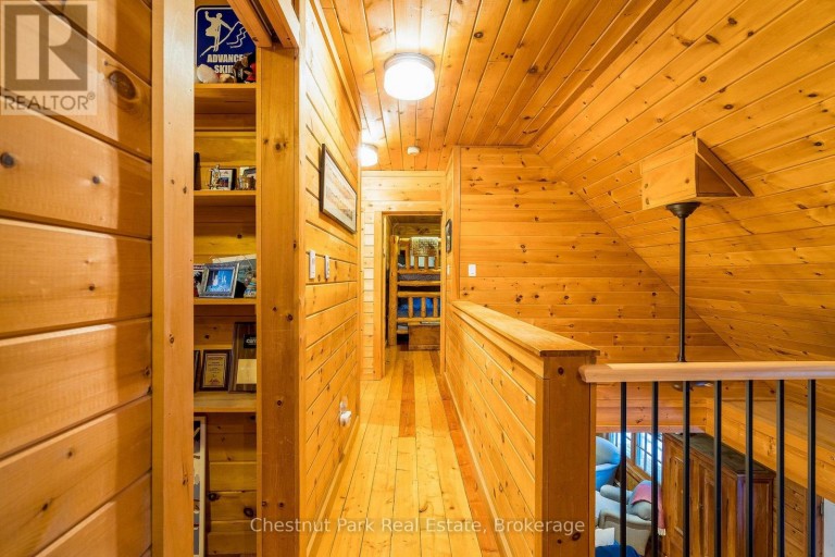 8390 POPLAR SIDE ROAD, Clearview, Ontario, L9Y3Y9