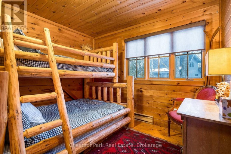8390 POPLAR SIDE ROAD, Clearview, Ontario, L9Y3Y9