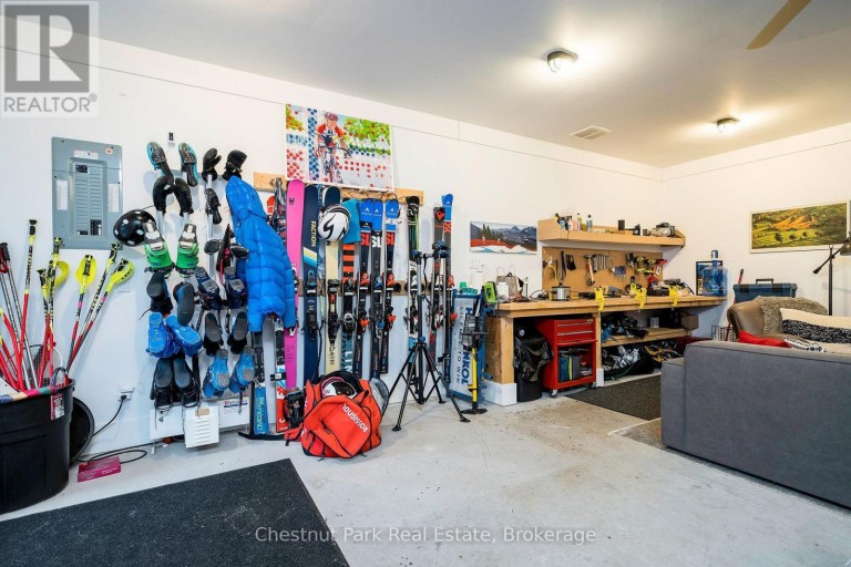 8390 POPLAR SIDE ROAD, Clearview, Ontario, L9Y3Y9