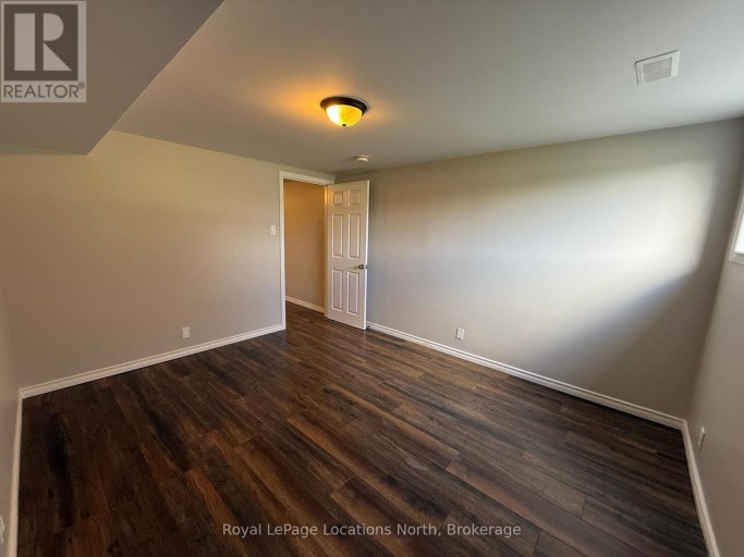 LOWER - 51 RAGLAN STREET, Collingwood, Ontario, L9Y4Y6