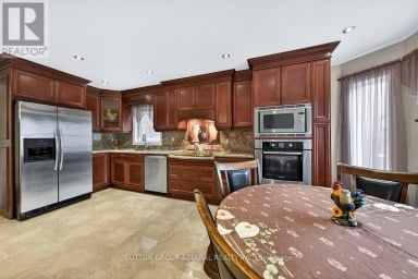 126 REDONDO DRIVE E Vaughan (Beverley Glen) Ontario photo 7