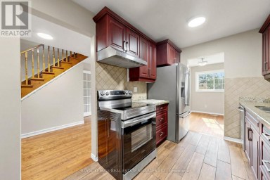 37 WOODSVIEW AVENUE Toronto (West Humber-Clairville) Ontario photo 19