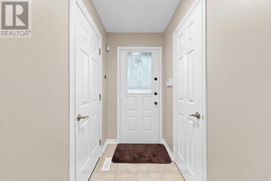 37 WOODSVIEW AVENUE Toronto (West Humber-Clairville) Ontario photo 23
