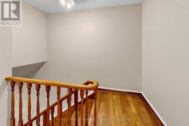 37 WOODSVIEW AVENUE Toronto (West Humber-Clairville) Ontario photo 26