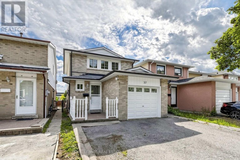 37 WOODSVIEW AVENUE, Toronto (West Humber-Clairville), Ontario, M9W6B9