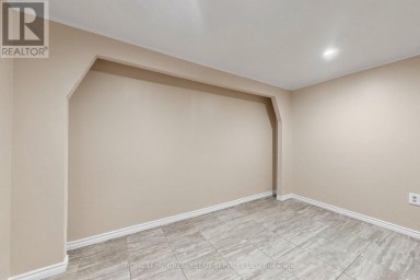 37 WOODSVIEW AVENUE Toronto (West Humber-Clairville) Ontario photo 45