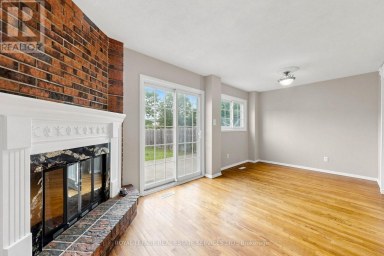 37 WOODSVIEW AVENUE Toronto (West Humber-Clairville) Ontario photo 9