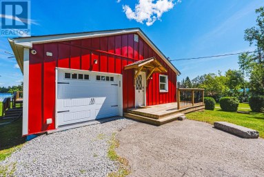 8 EWEN STREET Kawartha Lakes (Carden) Ontario photo 5