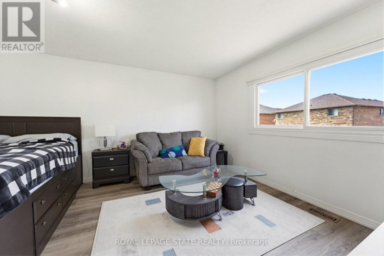 459 DICENZO DRIVE, Hamilton (Ryckmans), Ontario, L9B2C4