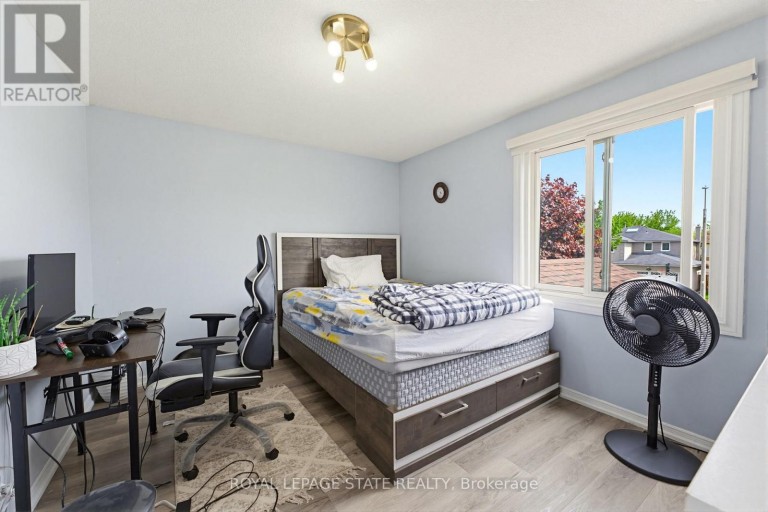 459 DICENZO DRIVE, Hamilton (Ryckmans), Ontario, L9B2C4
