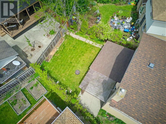 459 DICENZO DRIVE, Hamilton (Ryckmans), Ontario, L9B2C4